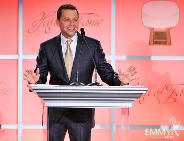Panel backdrops, LED lighting, Photo by picturegroup, photo by emmys.com, award show design trends, exhilarateevents.com