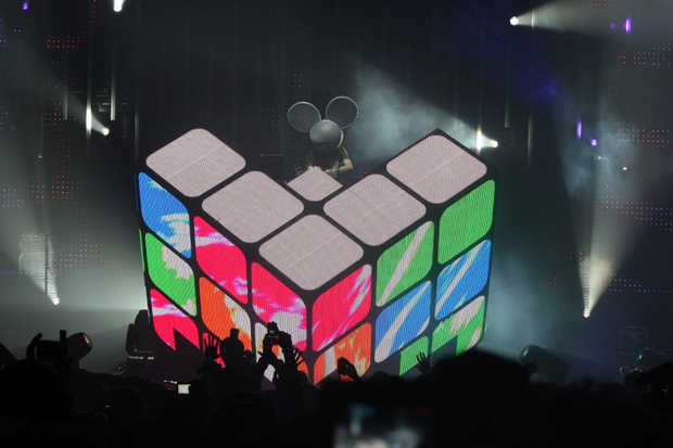 DJ Deadmau5, 2012 Grammy Awards, LED Panels, digi10ve.com, award event trends, exhilarateevents.com